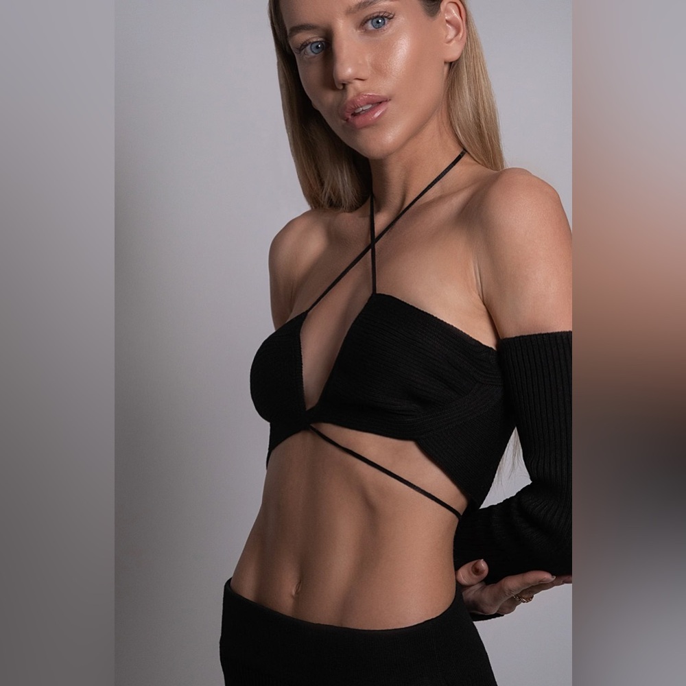 Marlina Boutique Crop Top Roxy Black XS/S